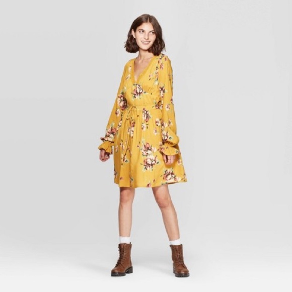 NWT! Xhilaration Floral Long Sleeve Waist Tie Dress